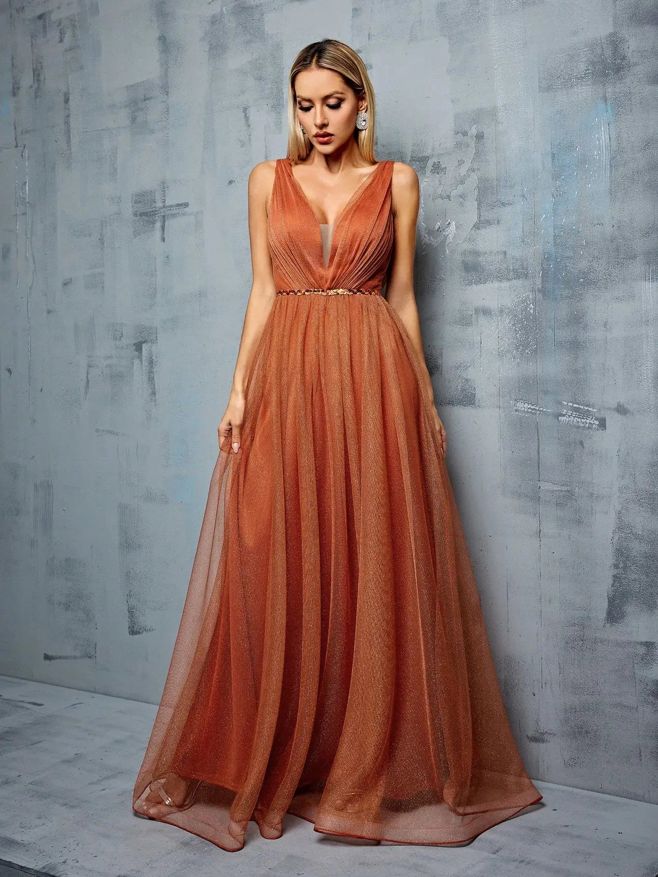 robe couleur terracotta​
